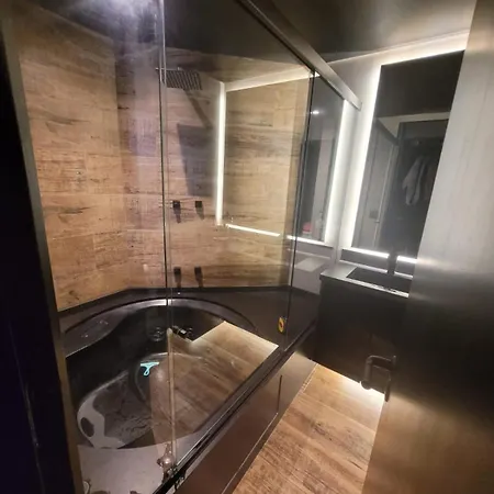 Morumbi, Apartamento Pub, Spa Com Hidromassagem, Piscina Aquecida Privativa, Lareira, Tudo Que Voce Precisa Para Descansar, Trabalhar Ou Realizar Aquela Comemoracao! Com Total Conforto E Privacidade! O Apt Nota 10 De Sp! Sao Paulo Exterior photo