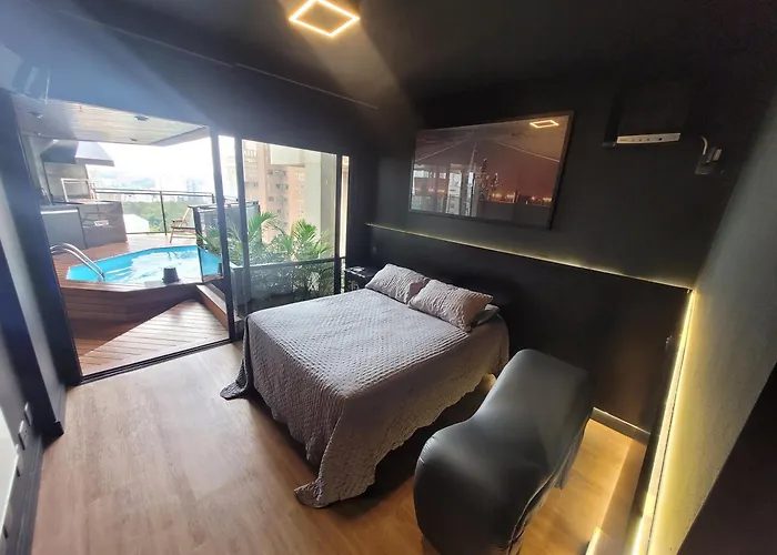 Morumbi, Apartamento Pub, Spa Com Hidromassagem, Piscina Aquecida Privativa, Lareira, Tudo Que Voce Precisa Para Descansar, Trabalhar Ou Realizar Aquela Comemoracao! Com Total Conforto E Privacidade! O Apt Nota 10 De Sp!