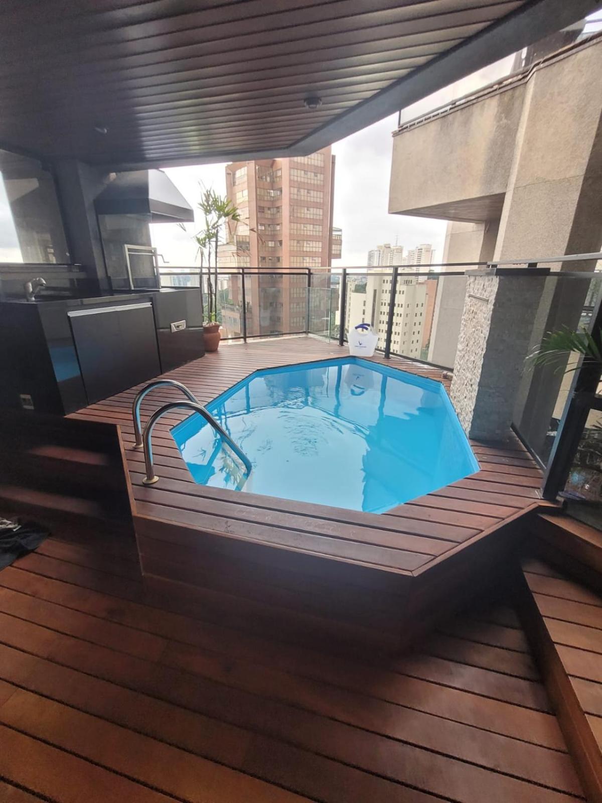 Morumbi, Pub, Com Hidromassagem, Piscina Aquecida Privativa, Lareira, Que Voce Precisa Descansar, Trabalhar Ou Realizar Aquela Comemoracao! Com Total Conforto E Privacidade! O Nota 10 De Sp! Sao Paulo