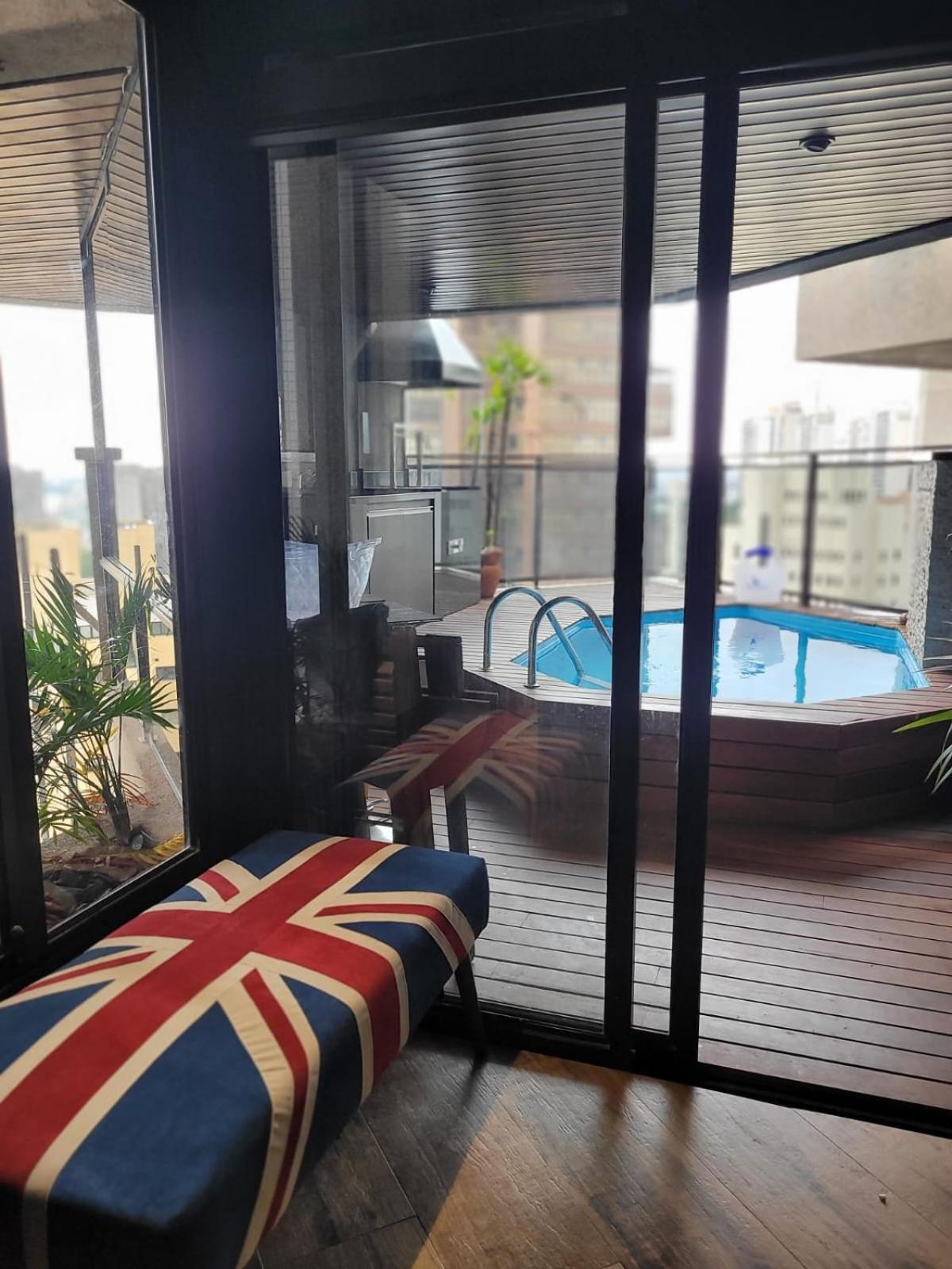 Apartment Morumbi, Pub, Com Hidromassagem, Piscina Aquecida Privativa, Lareira, Que Voce Precisa Descansar, Trabalhar Ou Realizar Aquela Comemoracao! Com Total Conforto E Privacidade! O Nota 10 De Sp!
