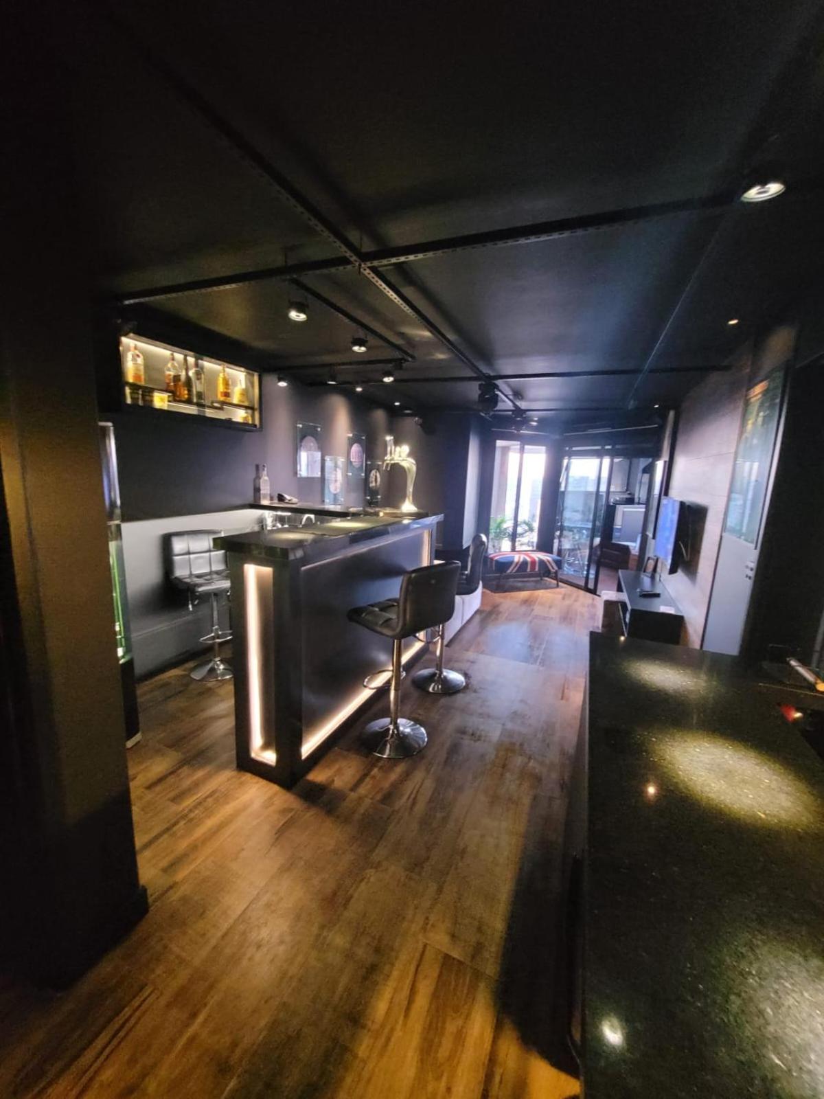 Morumbi, Pub, Com Hidromassagem, Piscina Aquecida Privativa, Lareira, Que Voce Precisa Descansar, Trabalhar Ou Realizar Aquela Comemoracao! Com Total Conforto E Privacidade! O Nota 10 De Sp! Apartment