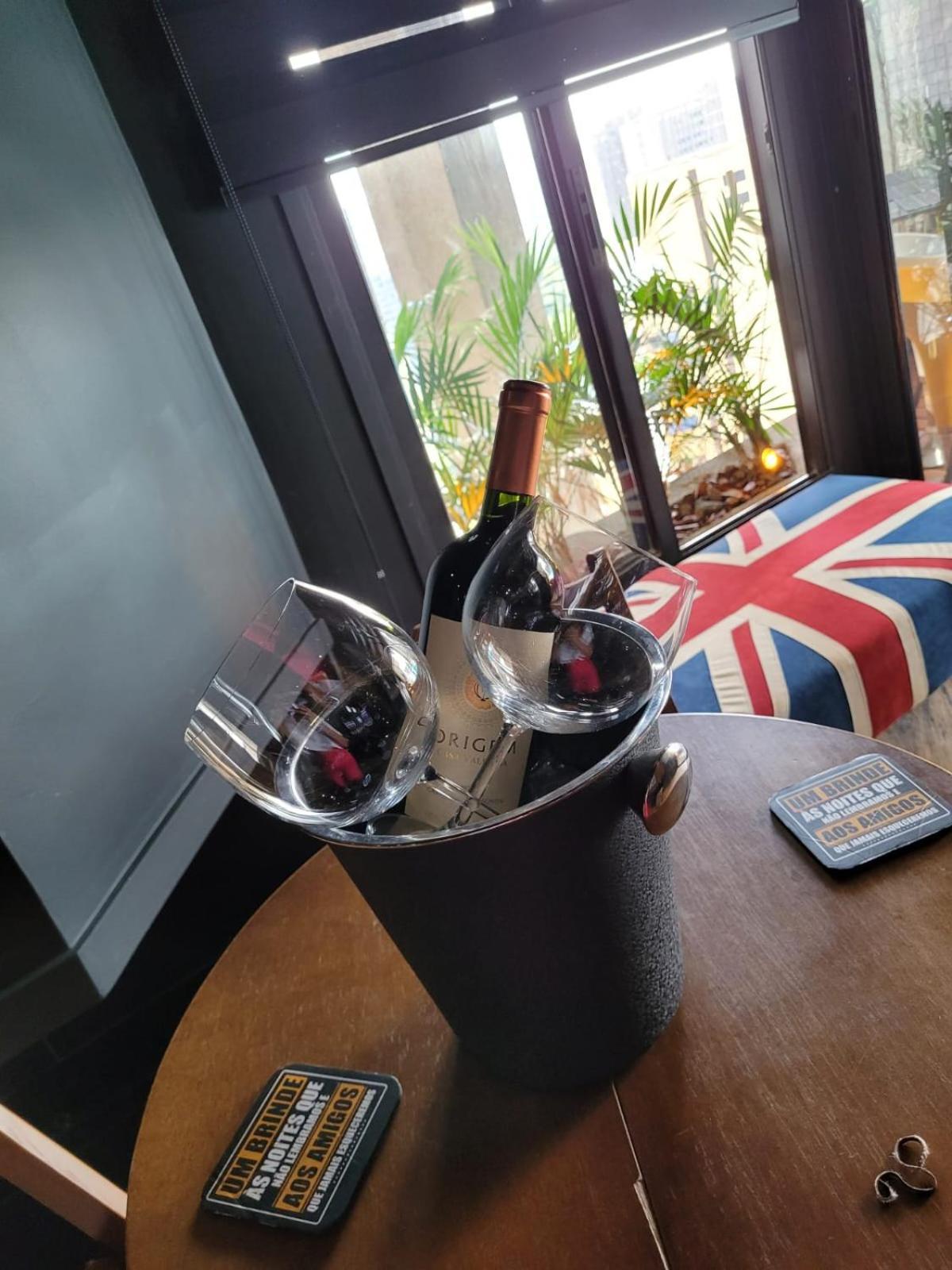 Apartment Morumbi, Pub, Com Hidromassagem, Piscina Aquecida Privativa, Lareira, Que Voce Precisa Descansar, Trabalhar Ou Realizar Aquela Comemoracao! Com Total Conforto E Privacidade! O Nota 10 De Sp! *