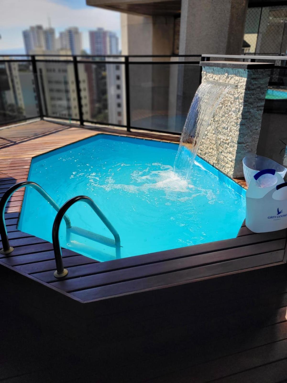 Apartment Morumbi, Pub, Com Hidromassagem, Piscina Aquecida Privativa, Lareira, Que Voce Precisa Descansar, Trabalhar Ou Realizar Aquela Comemoracao! Com Total Conforto E Privacidade! O Nota 10 De Sp! *